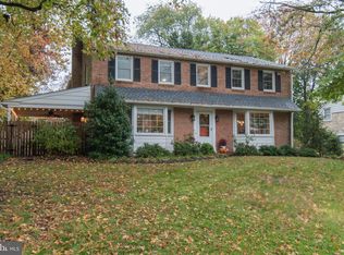1213 Red Rambler Rd, Jenkintown, PA 19046