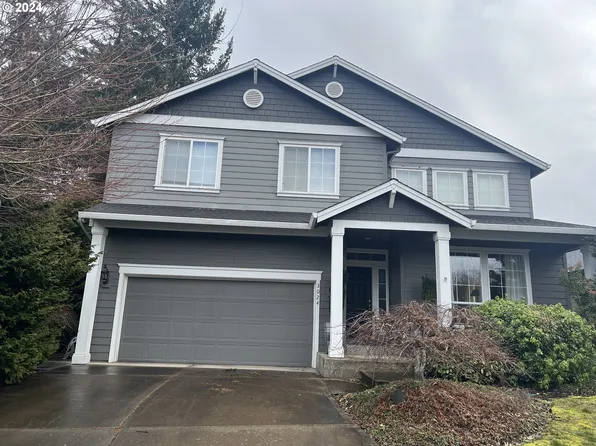 3024 NW Astor St, Camas, WA 98607