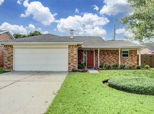 3106 Sleepy Hollow Dr, Sugar Land, TX 77479