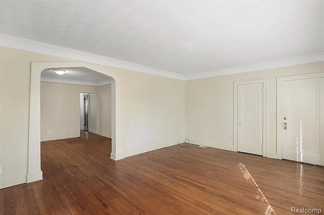 16847 Baylis St #1 — Photo 5