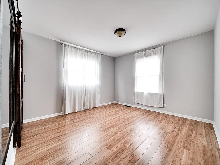 6209 Laramie Ave — Photo 28