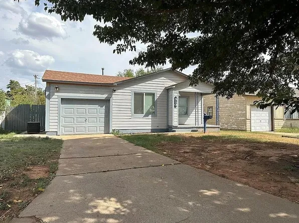 910 N Hightower St, Altus, OK 73521
