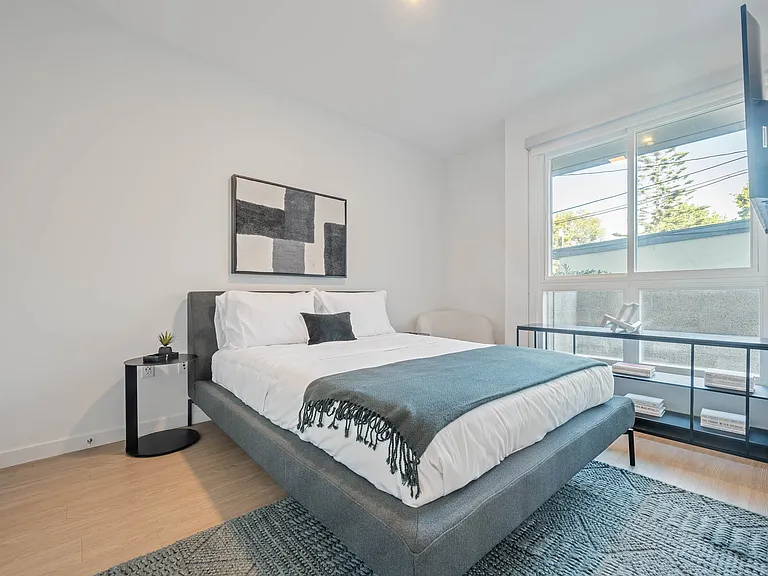 5843 W 88th St — Photo 39