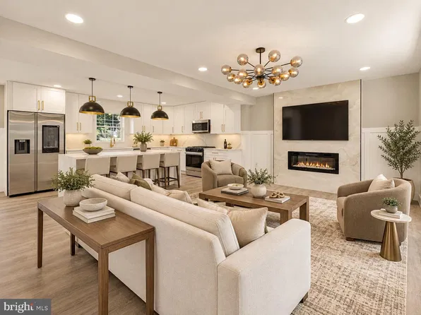 2308 Creek Dr, Alexandria, VA 22308