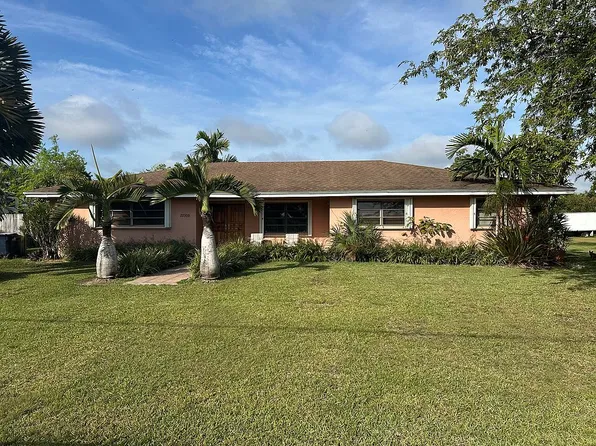 22300 SW 132nd Ave, Miami, FL 33170