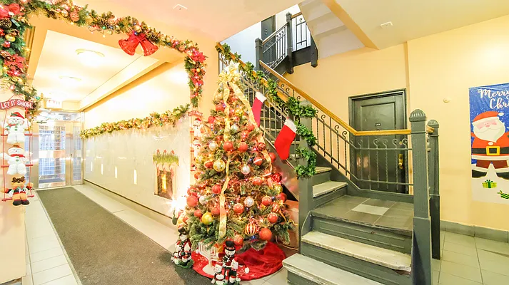 Rented by Acre NY Realty Inc | media 10