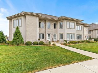 1495 Northfield Meadows Blvd #4, Bourbonnais, IL 60914
