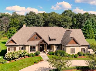 3800 Red Chapel Ct, Nashotah, WI 53058