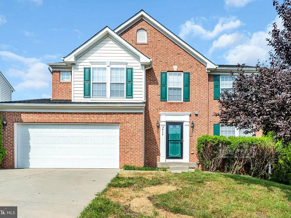 5413 Silver Maple Ln