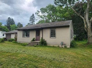 5178 Wakefield Ave NE, Comstock Park, MI 49321