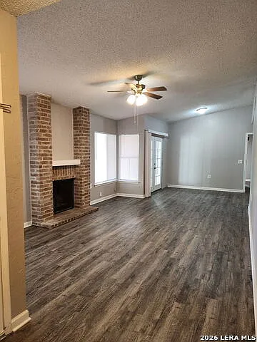 3 bed, 2.0 bath, 1266 sqft, $1,550 — Photo 3