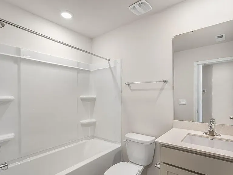 451 David Hill Dr — Photo 6