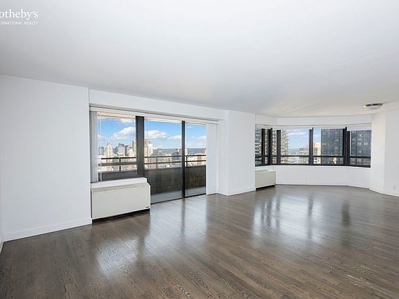 2nd image of 240 E 47th St APT 39C