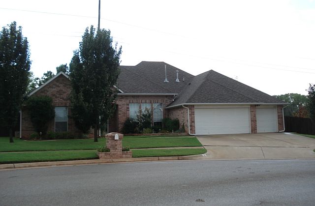 1st image of 1512 NW 193rd St