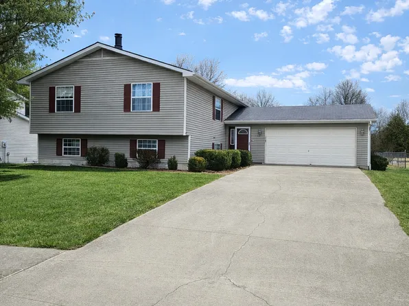 4412 Woodglen Ln, Mount Vernon, IL 62864
