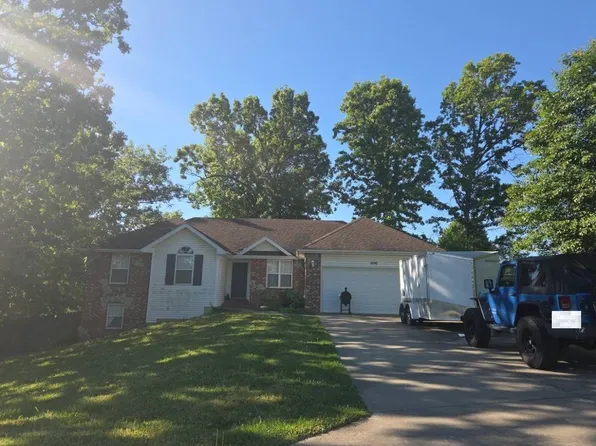 1190 Richwater Dr, Marshfield, MO 65706