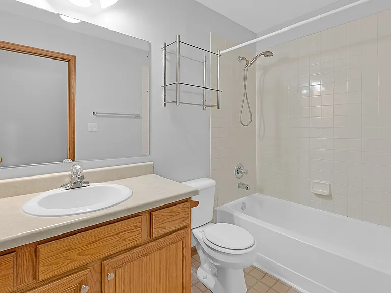 989 Sheridan Cir — Photo 24