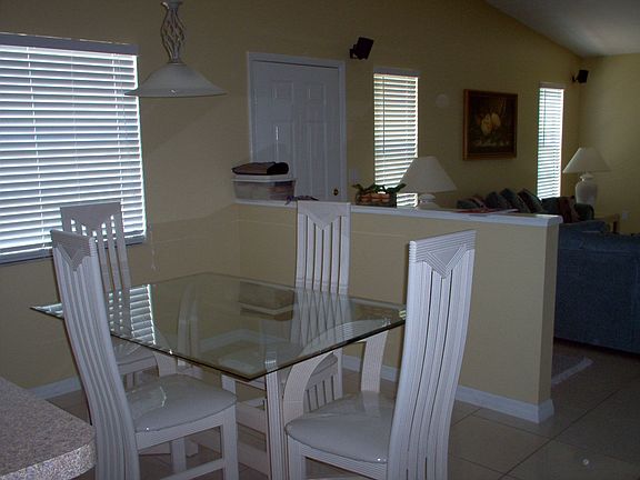 5th image of 10035 Lake Oak Cir