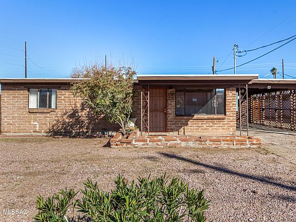 3rd image of 5511 E Helen St