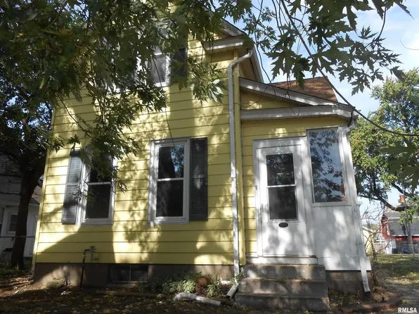 1018 S Concord St, Davenport, IA 52802