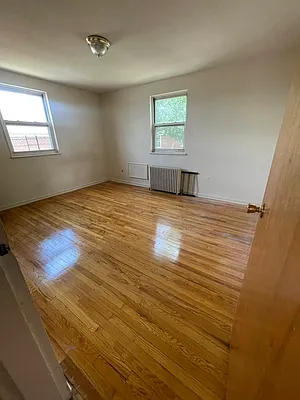 Rented by Contact Realty | media 2