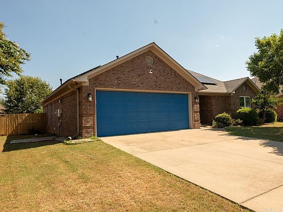 2nd image of 2530 Zoysia Ln