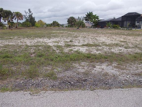2nd image of 723 Gleason Pkwy