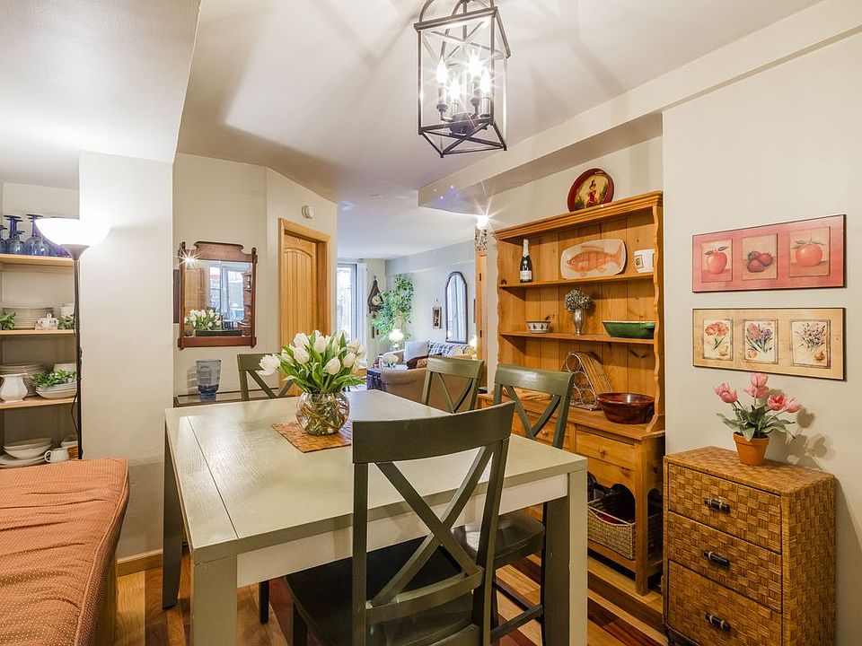 1st image of 207 E 74th St APT 1D