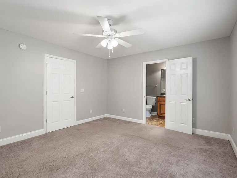 6204 Perry Ave — Photo 13