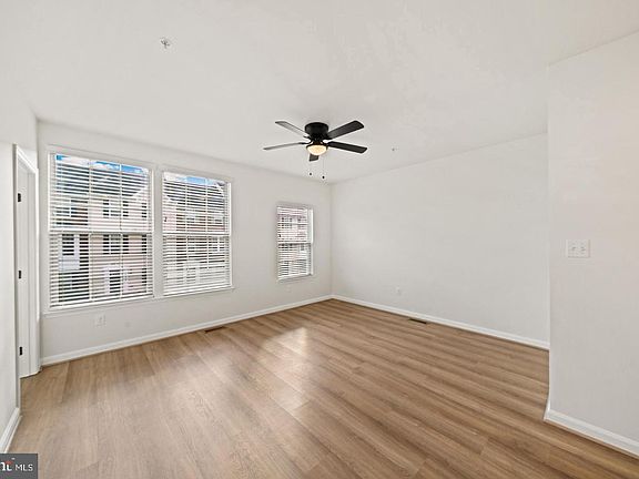 5th image of 6408 Walcott Ln