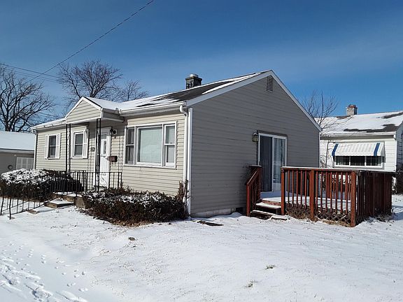 2nd image of 2104 Panama St