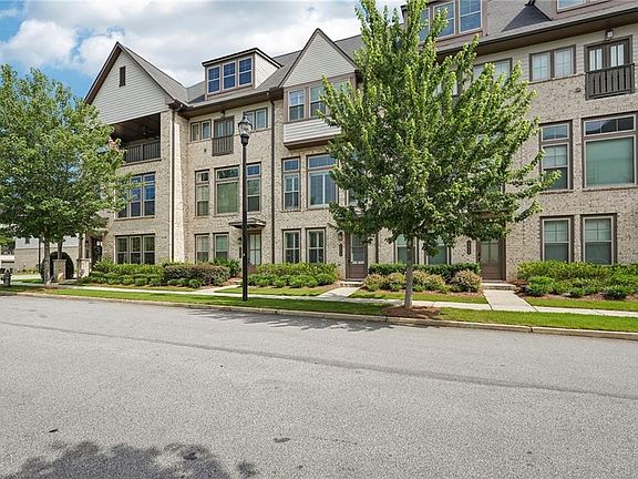 3rd image of 2474 Figaro Dr
