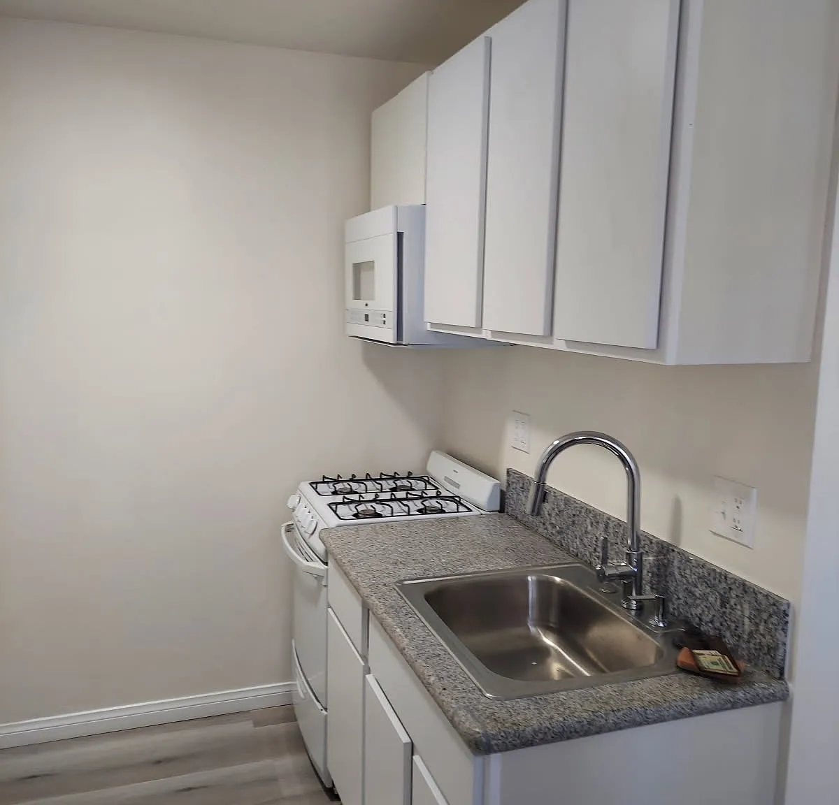 8989 Gullo Ave — Photo 1
