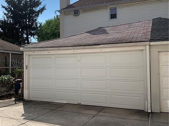 4th image of 7606 10th Ave
