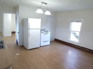 8 Goff St #4, Auburn, ME 04210