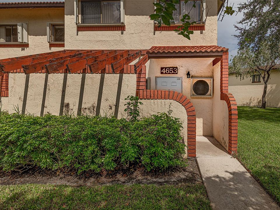 1st image of 4653 NW 90th Avenue #4653