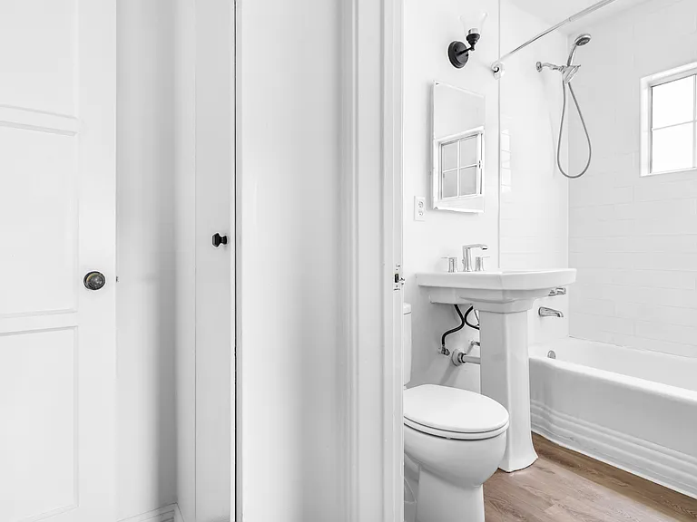 145 S Roxbury Dr #1 — Photo 12