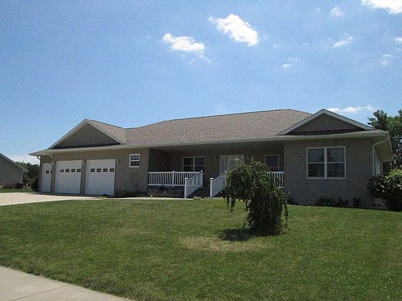 2nd image of 904 South Dr