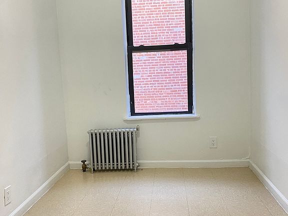 3rd image of 3476 Broadway #4