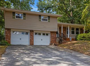 919 Carrie Ln, Hixson, TN 37343