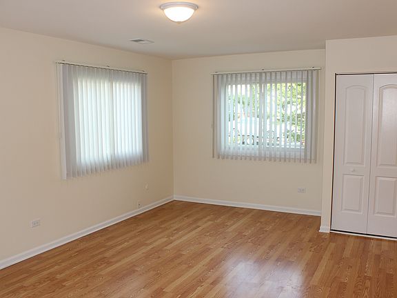 4th image of 10S432 Echo Ln #2