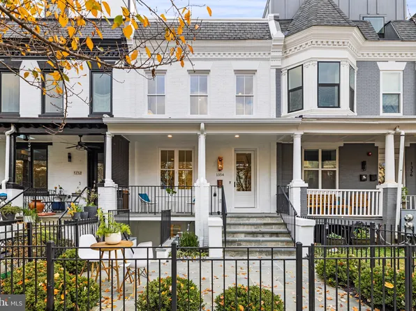 1354 Newton St NW, Washington, DC 20010