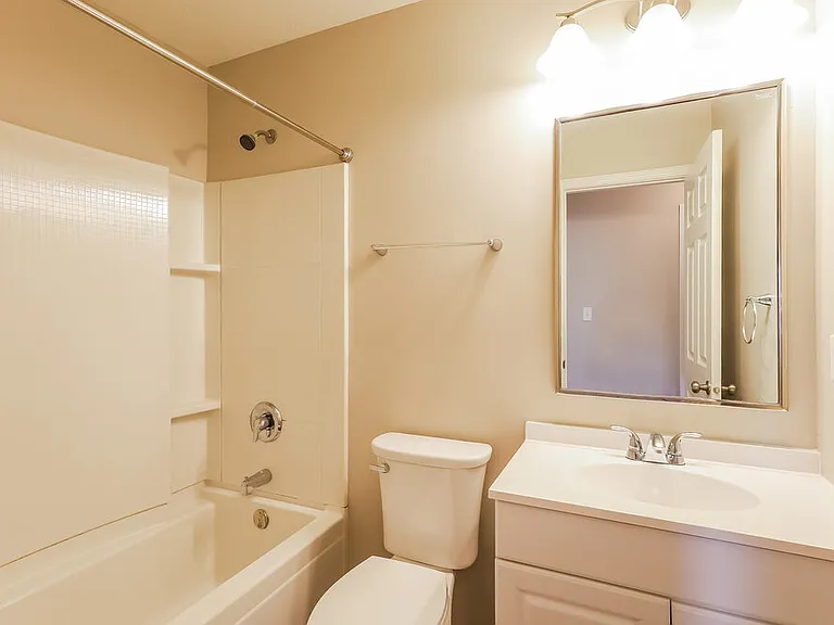 11402 High Grass Dr — Photo 15