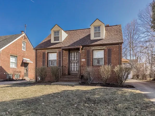 3931 Lee Heights Blvd, Cleveland, OH 44128