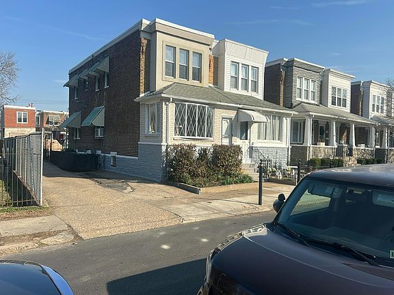 3rd image of 4332 Salmon St