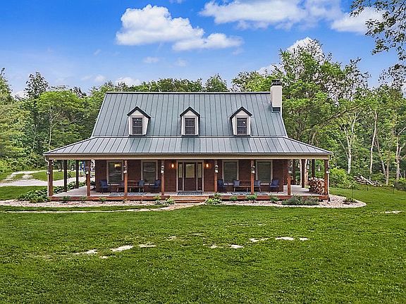 2nd image of 2691 County Road 425 E