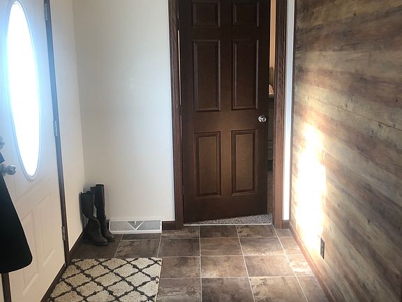 3rd image of 3663 Gabriel Dr