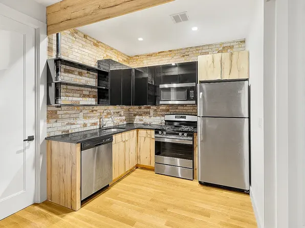 88 Guernsey Street image 2 of 5