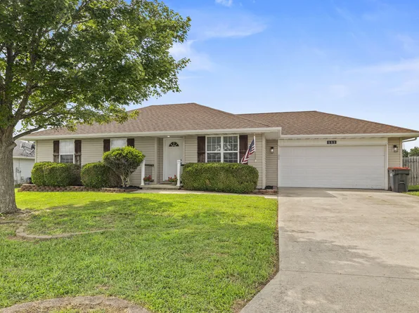 111 Spruce Avenue, Clever, MO 65631
