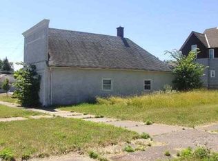 811 7th St, Two Harbors, MN 55616